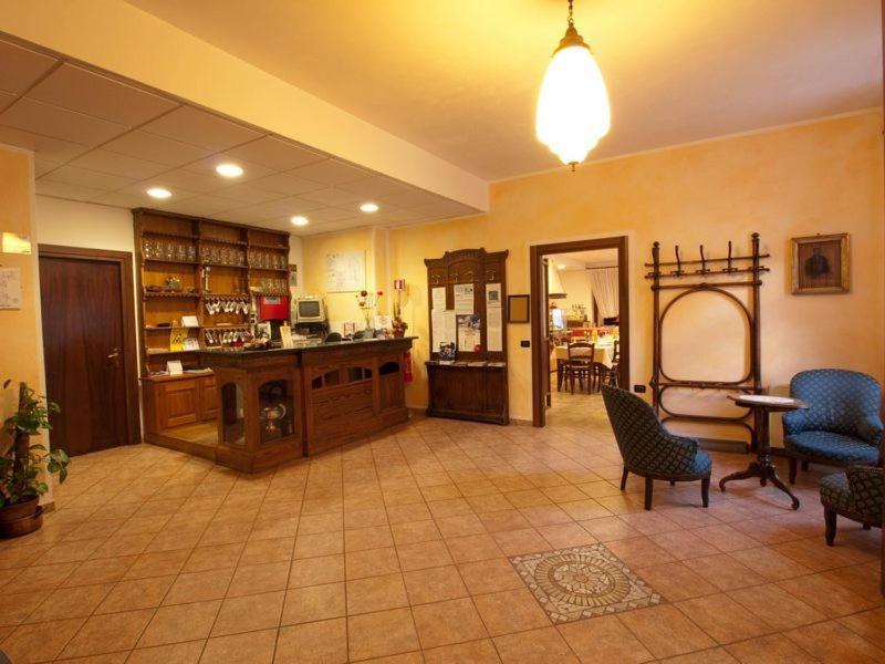 Residence Hotel Moderno Gaby Exterior photo