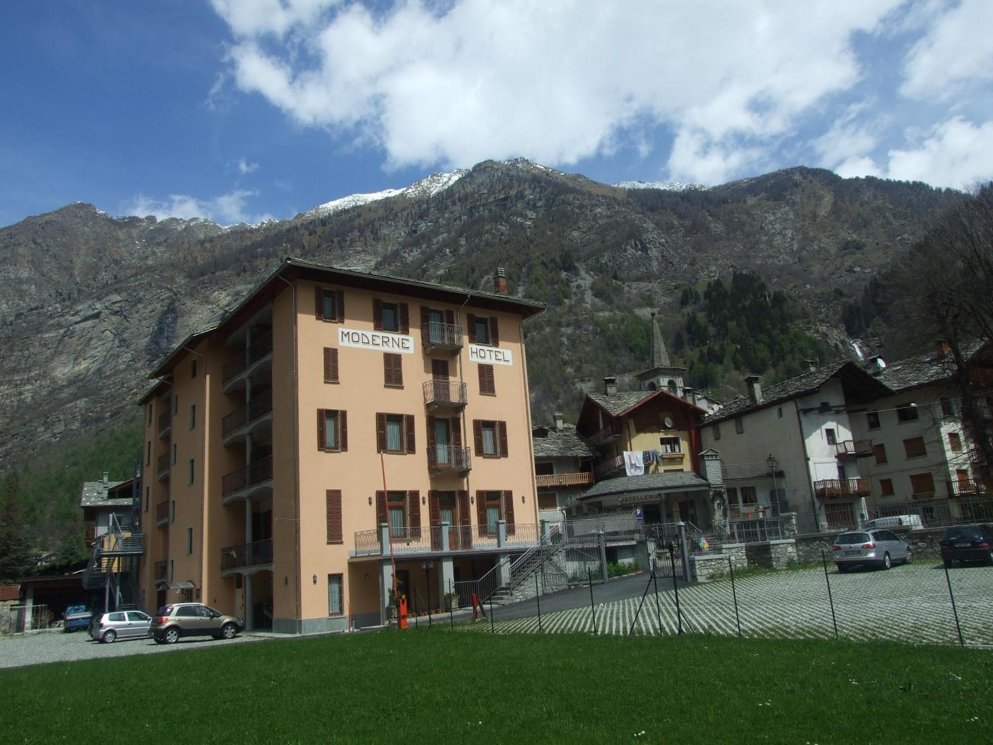 Residence Hotel Moderno Gaby Exterior photo